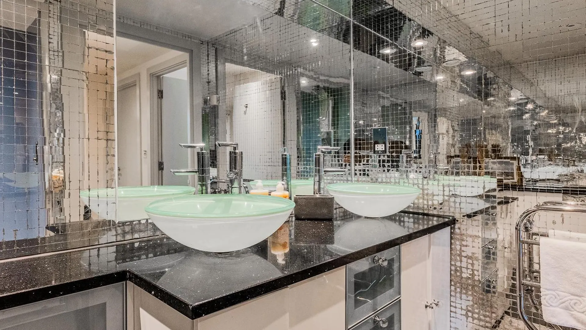 Luxury 2Br Penthouse In Canary Wharf London